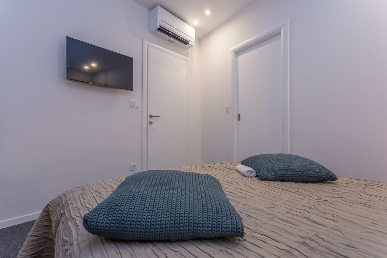 Xboutique Rooms Marinac Sibenik Exterior photo